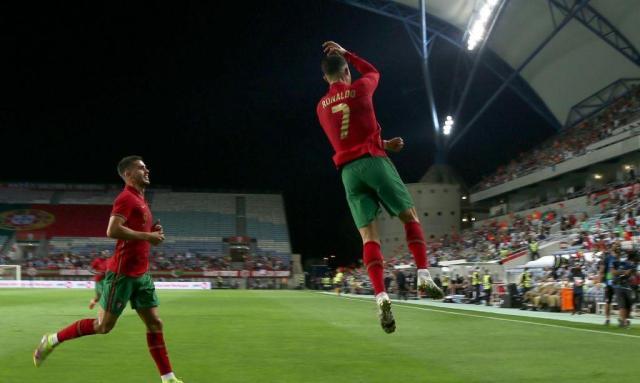 球速体育平台-超拉莫斯算啥？ C罗有望超苏进安成全球第一人！