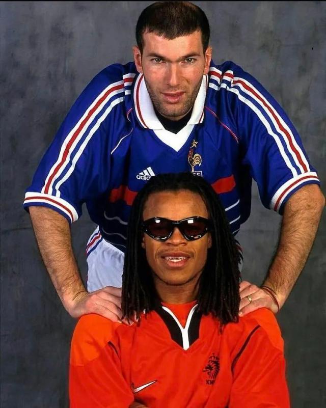 1622081501726001031.jpeg 球速体育-王勤伯:不再朦胧的青春